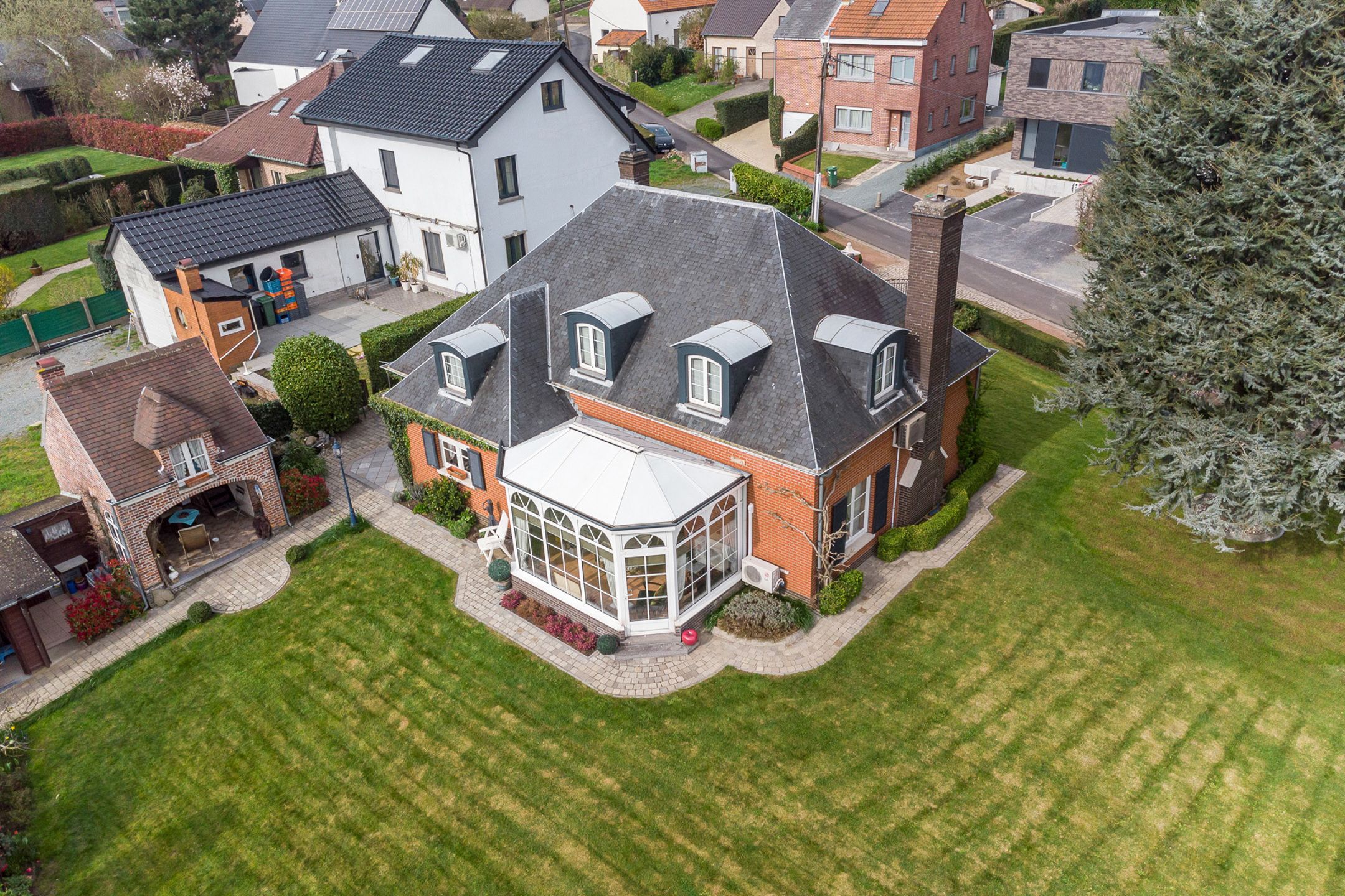 Charmante villa op toplocatie foto 3