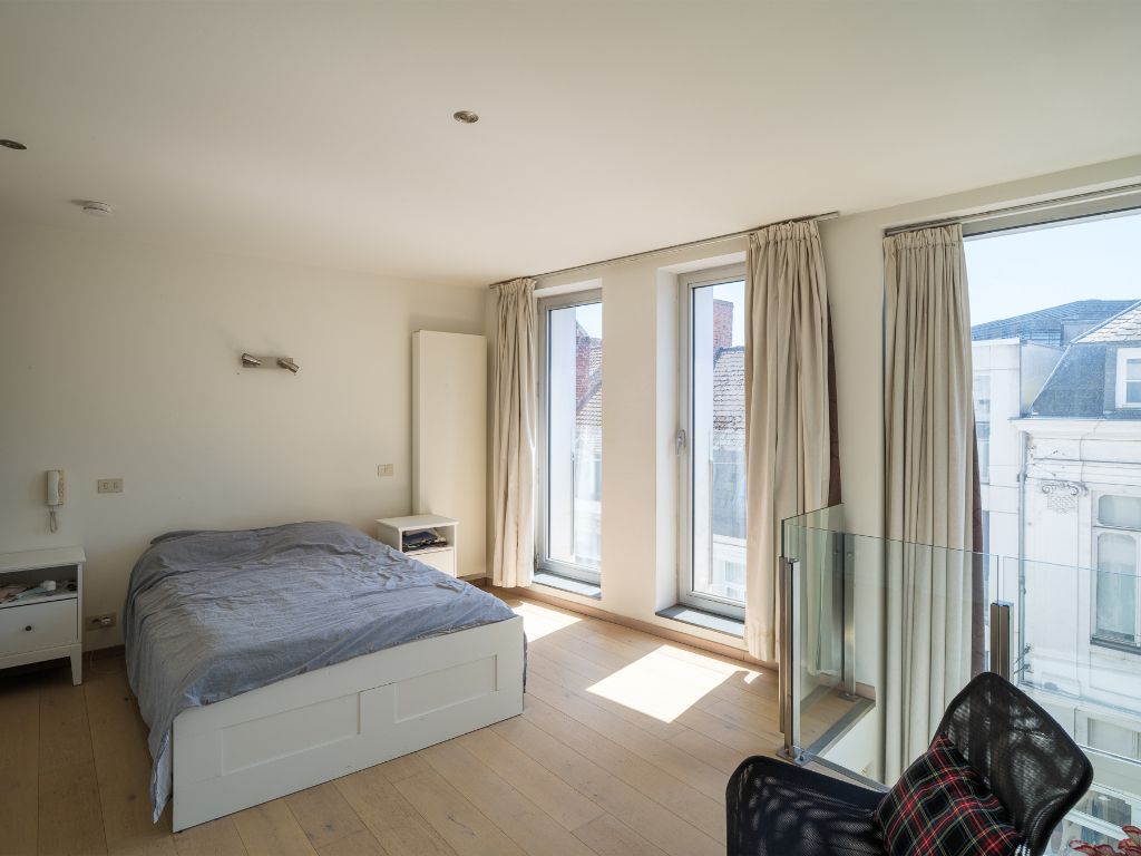 Opbrengsteigendom met bewezen rendement op toplocatie in Gent foto 14