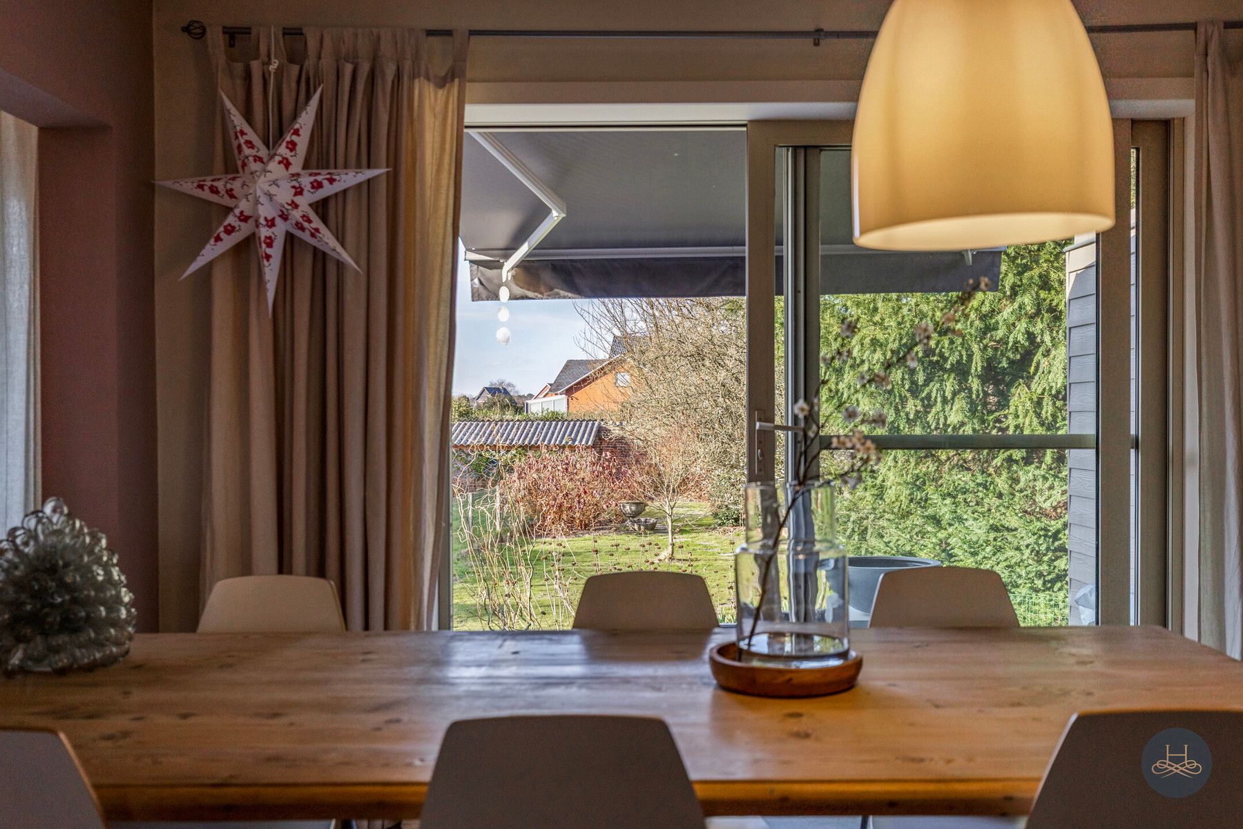 Uniek lichtrijk appartement met grote tuin, centrum Werchter foto 10