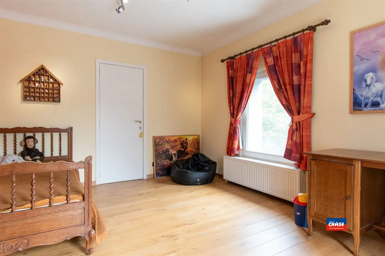 Zeer ruime woning met tal van mogelijkheden! foto 24