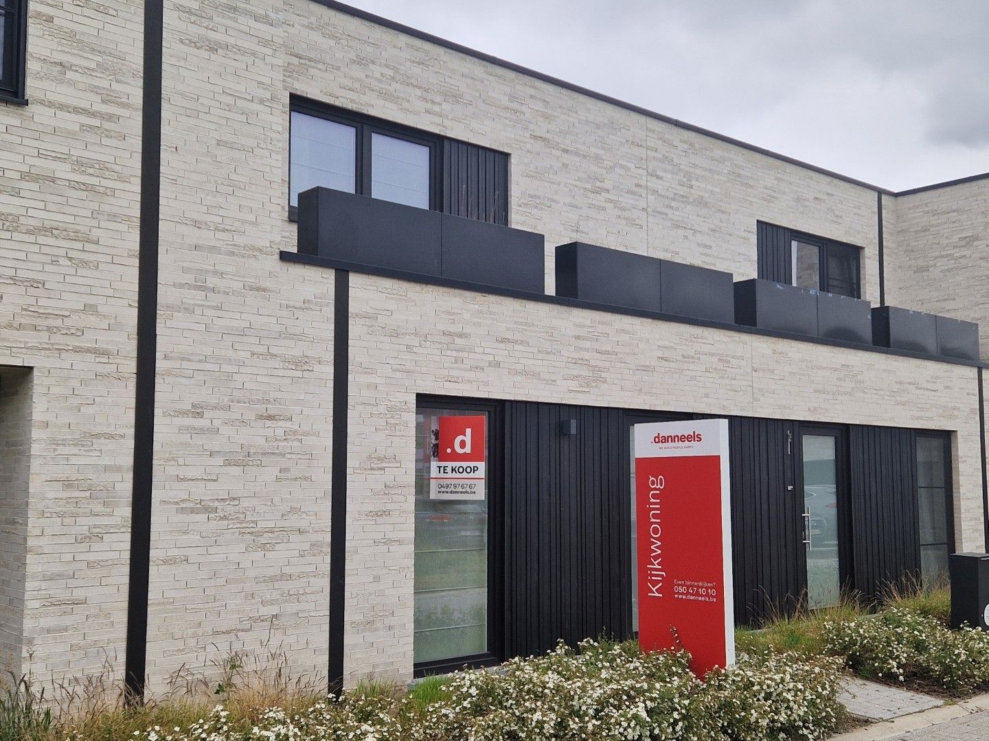 Moderne nieuwbouwwoning met 3 slaapkamers foto 16