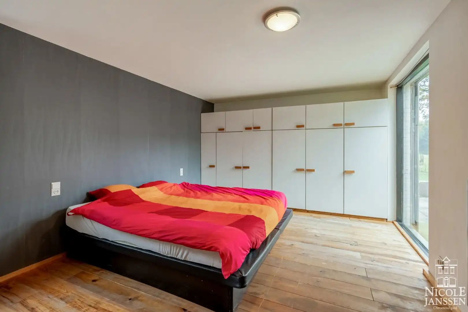 Moderne gezinswoning met mooi terras en vrij uitzicht aan voor- en achterzijde foto 26