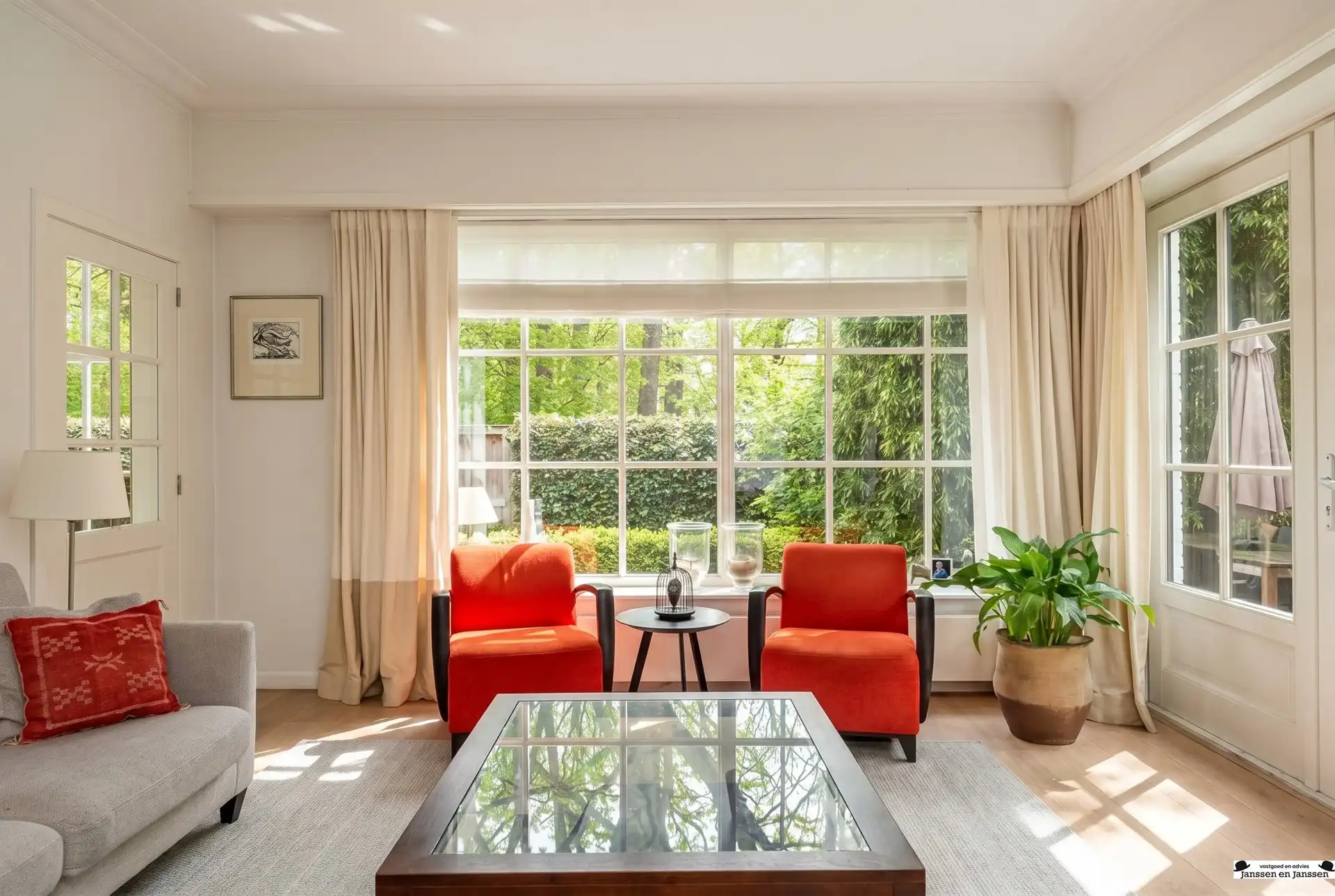 Charmante villa op toplocatie in hartje Ekeren foto 4