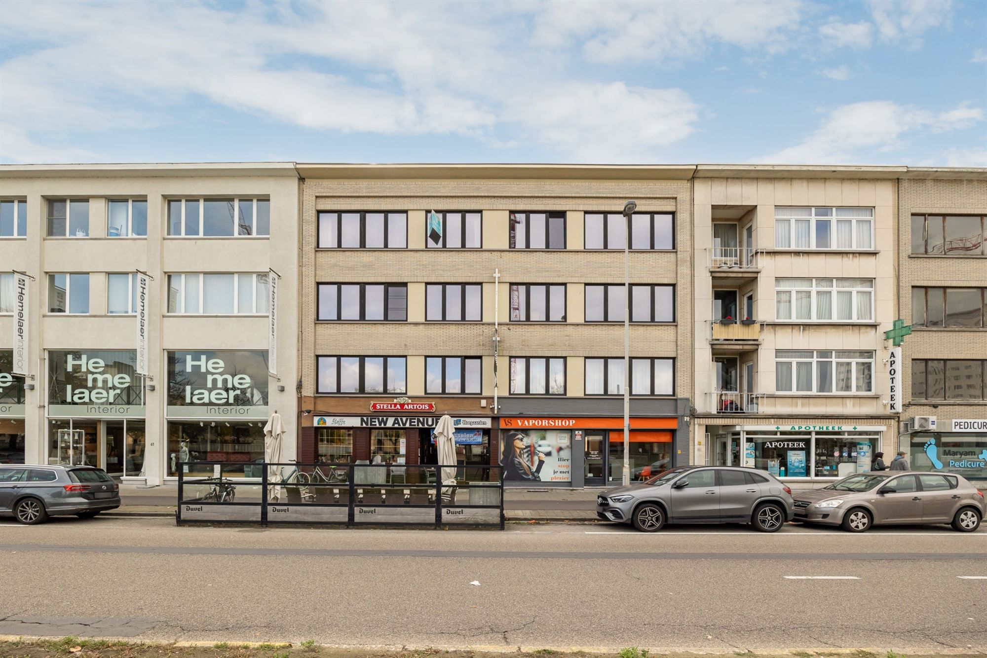 Instapklare gerenoveerd appartement met 2 slpk. en terras foto 19