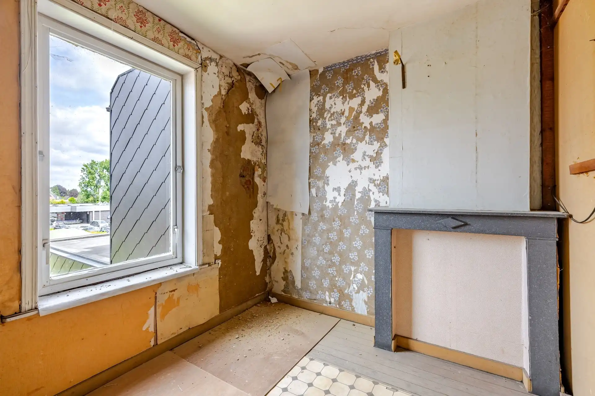 Te renoveren woning met grote tuin en garage te Haaltert foto 17