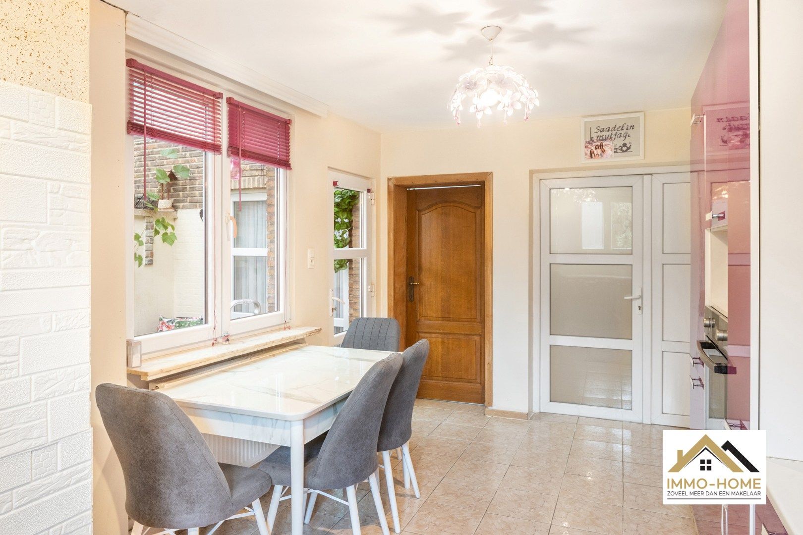 Ruime rijwoning nabij centrum Gent!  foto 10