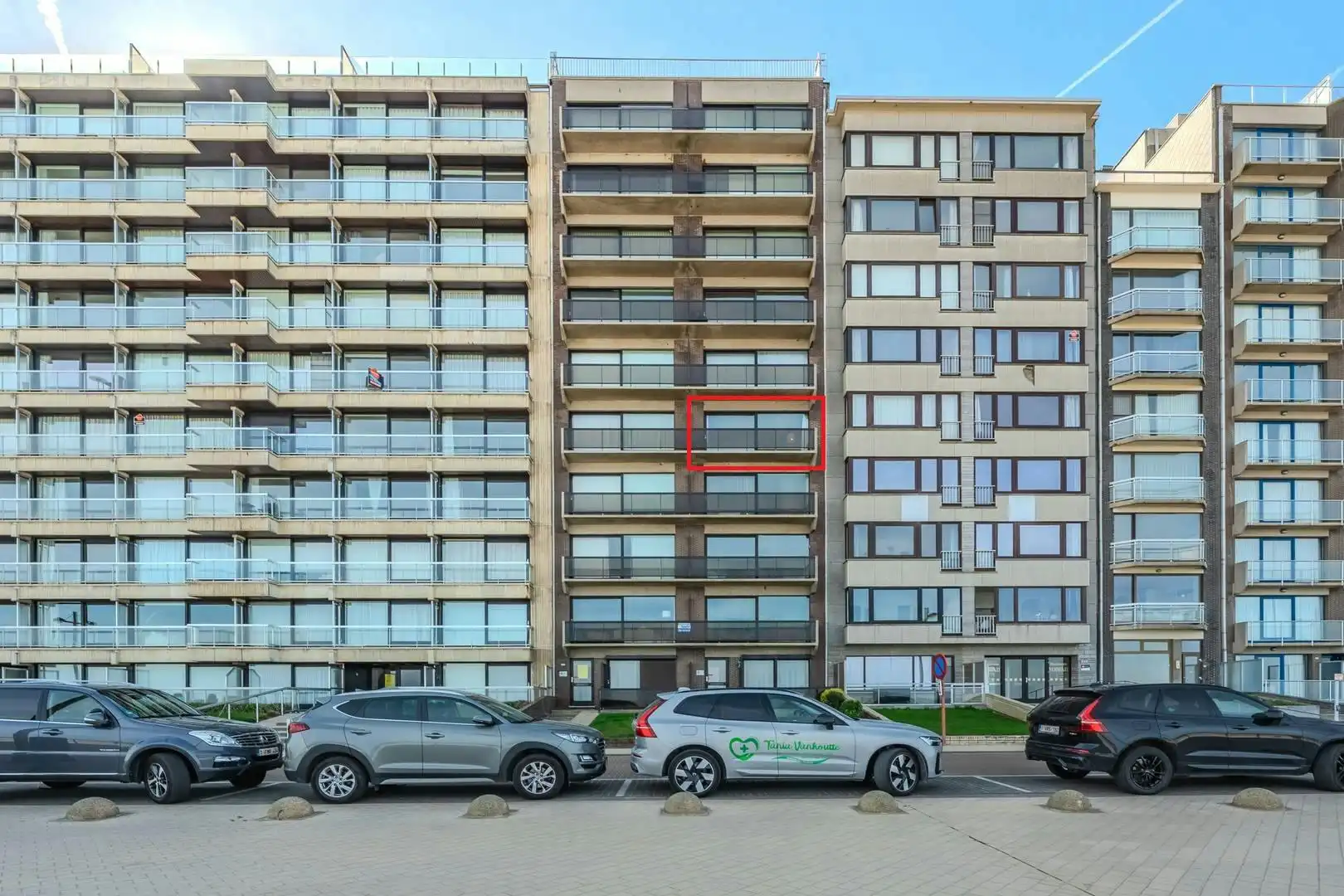 Aangenaam doorloop appartement met prachtig zeezicht! foto 11