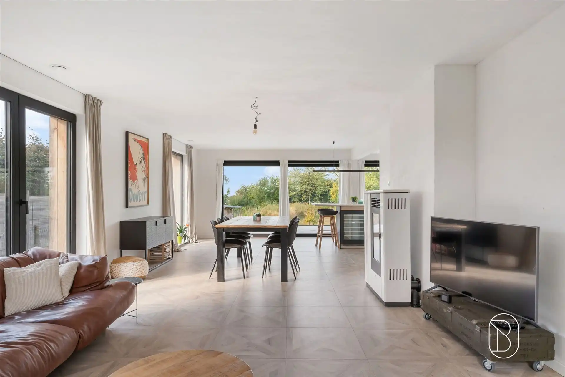 Gerenoveerde landelijk gelegen villa op 2500m2 -EPC A! foto 8