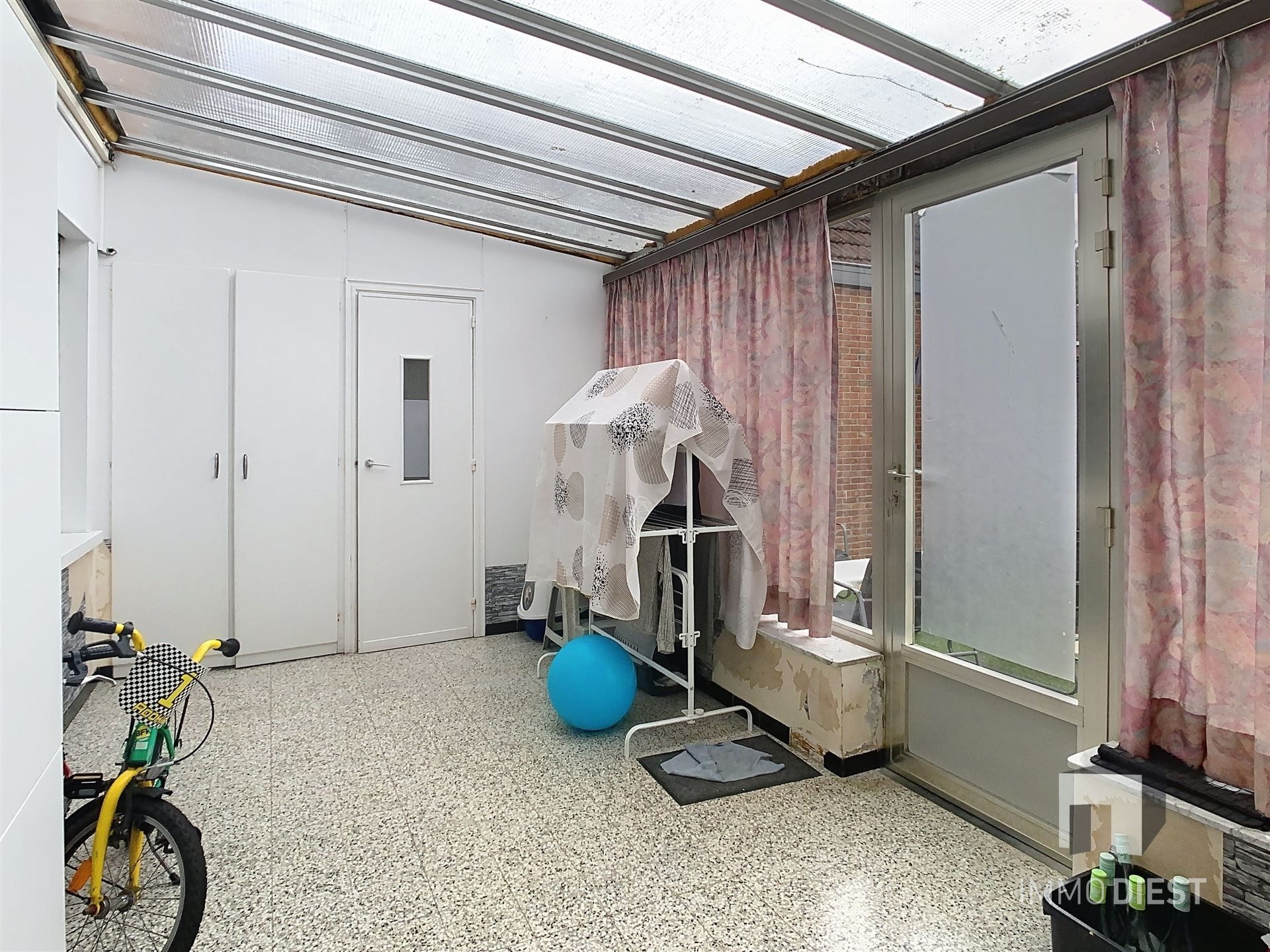Te renoveren woning op gunstige locatie dicht bij centrum foto 11