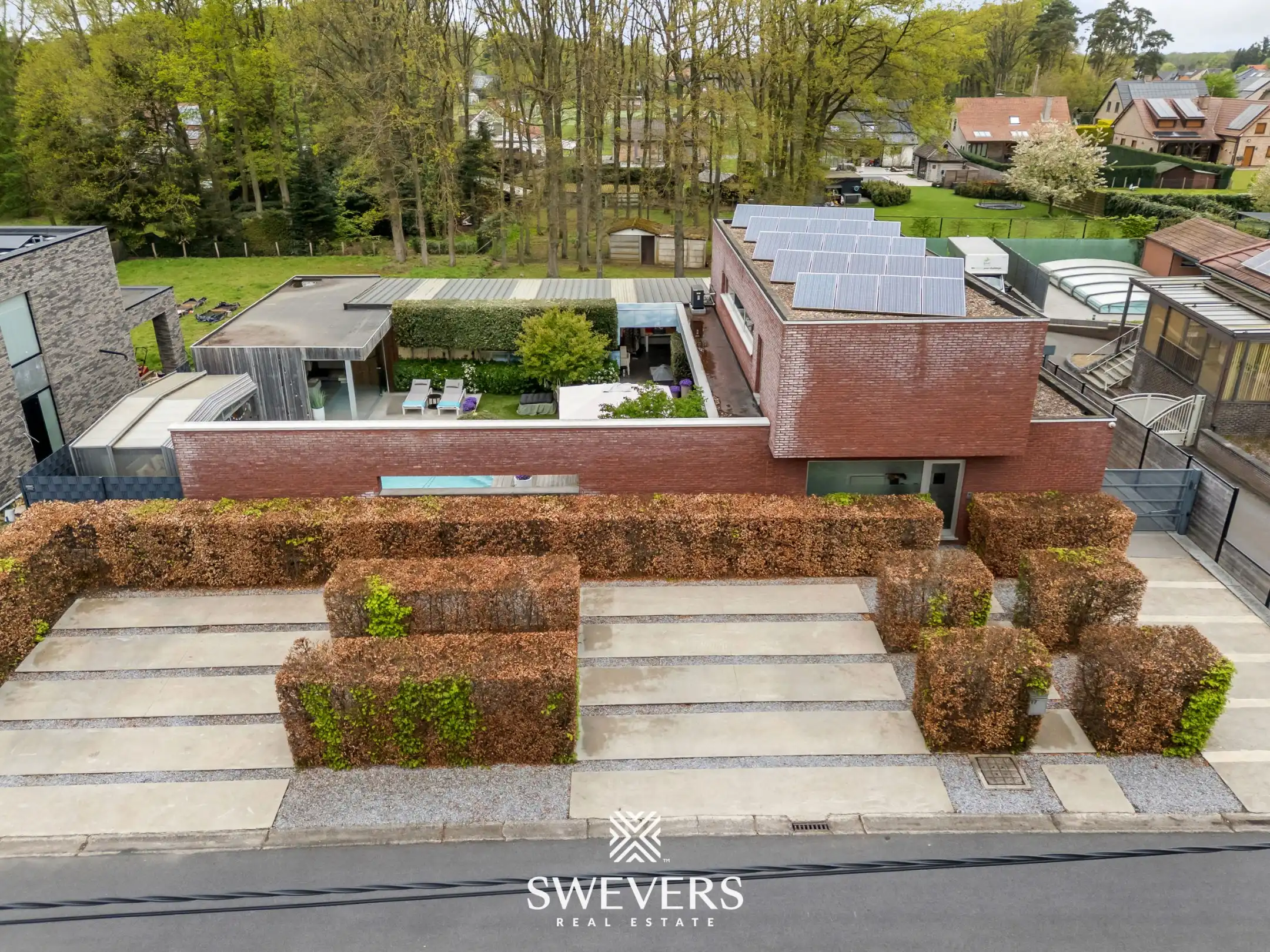 Werken, wonen en genieten in luxevilla met zwembad, poolhouse en magazijn in Koersel foto 43