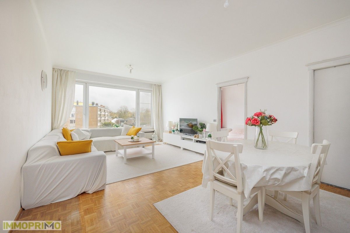 Appartement te koop foto {{pictureIndex}}