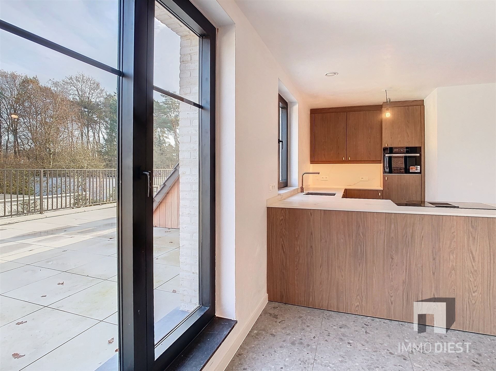 Luxe duplex met 3 slaapkamers en groot terras foto 8