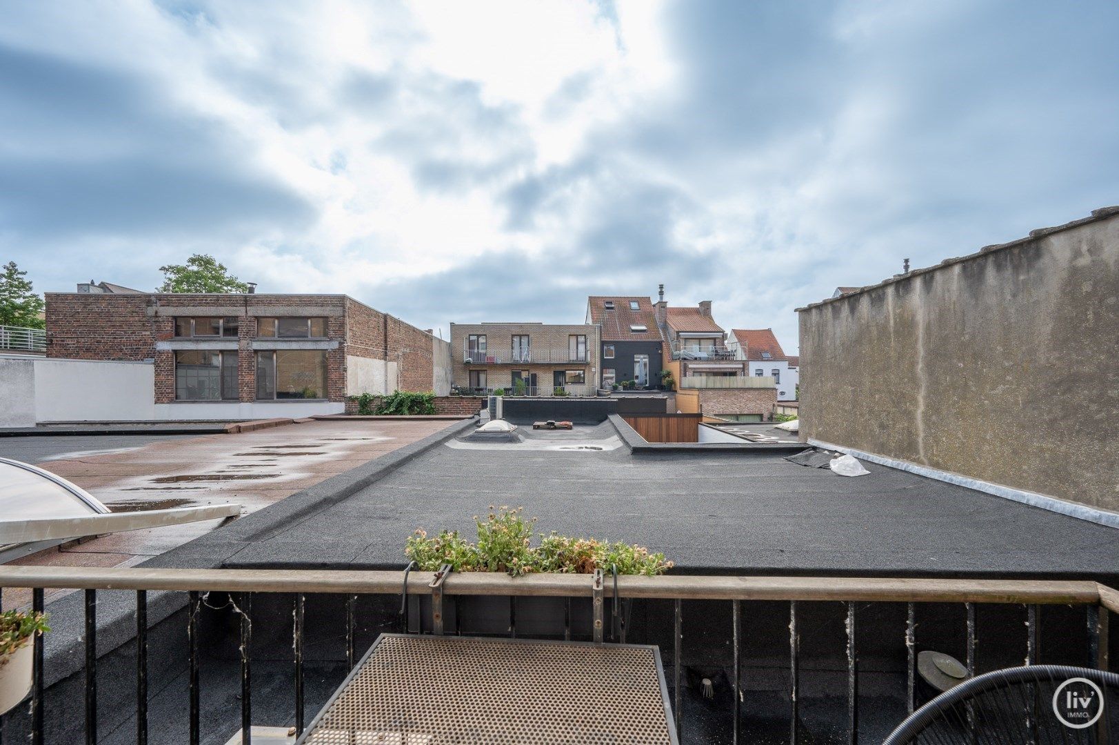 "Modern 2-slaapkamer appartement centraal gelegen op de Lippenslaan te Knokke.  foto 13