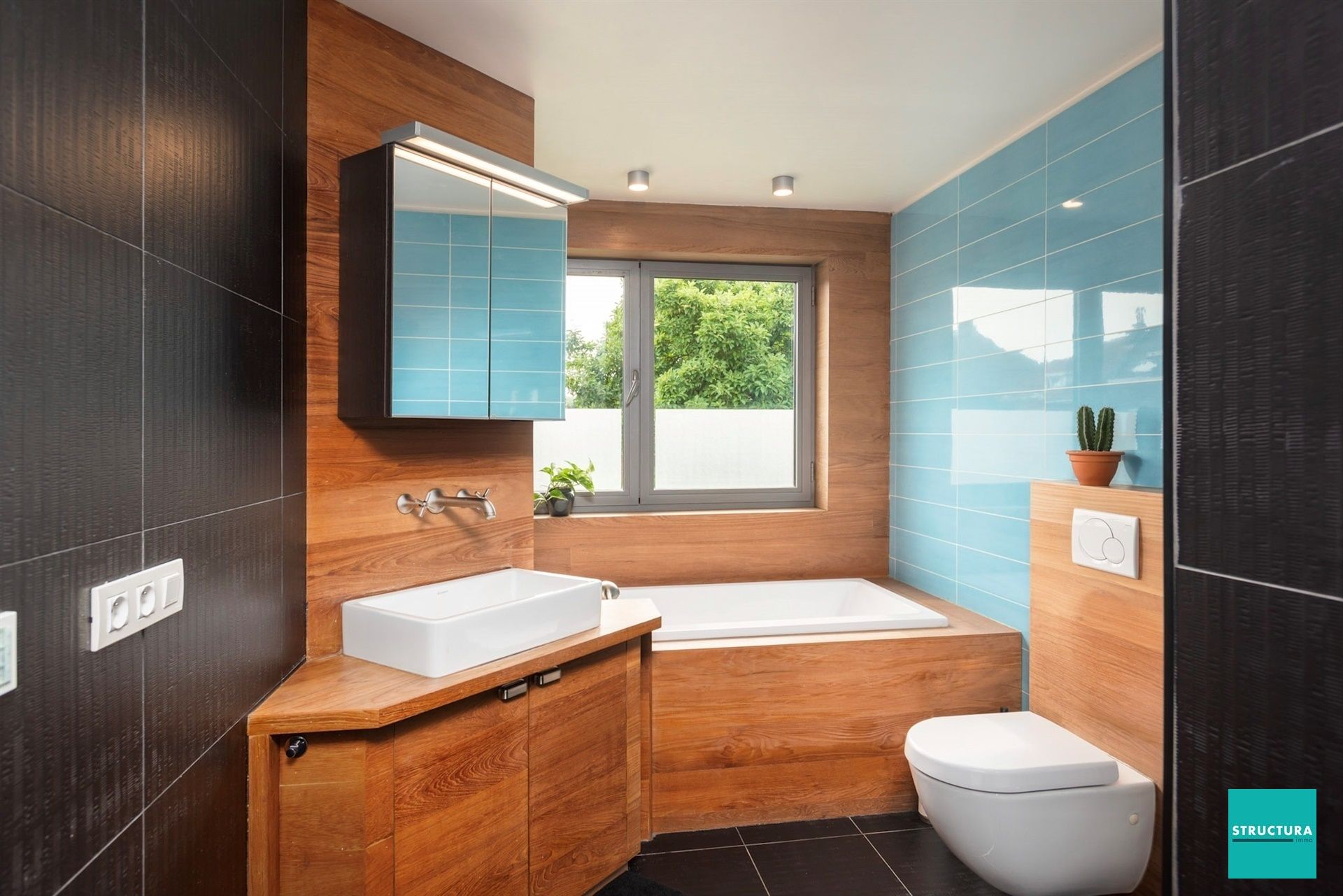 ! BEZOEKEN VOLZET ! Woning met 4 slaapkamers en bureau/dressing in Meise foto 15