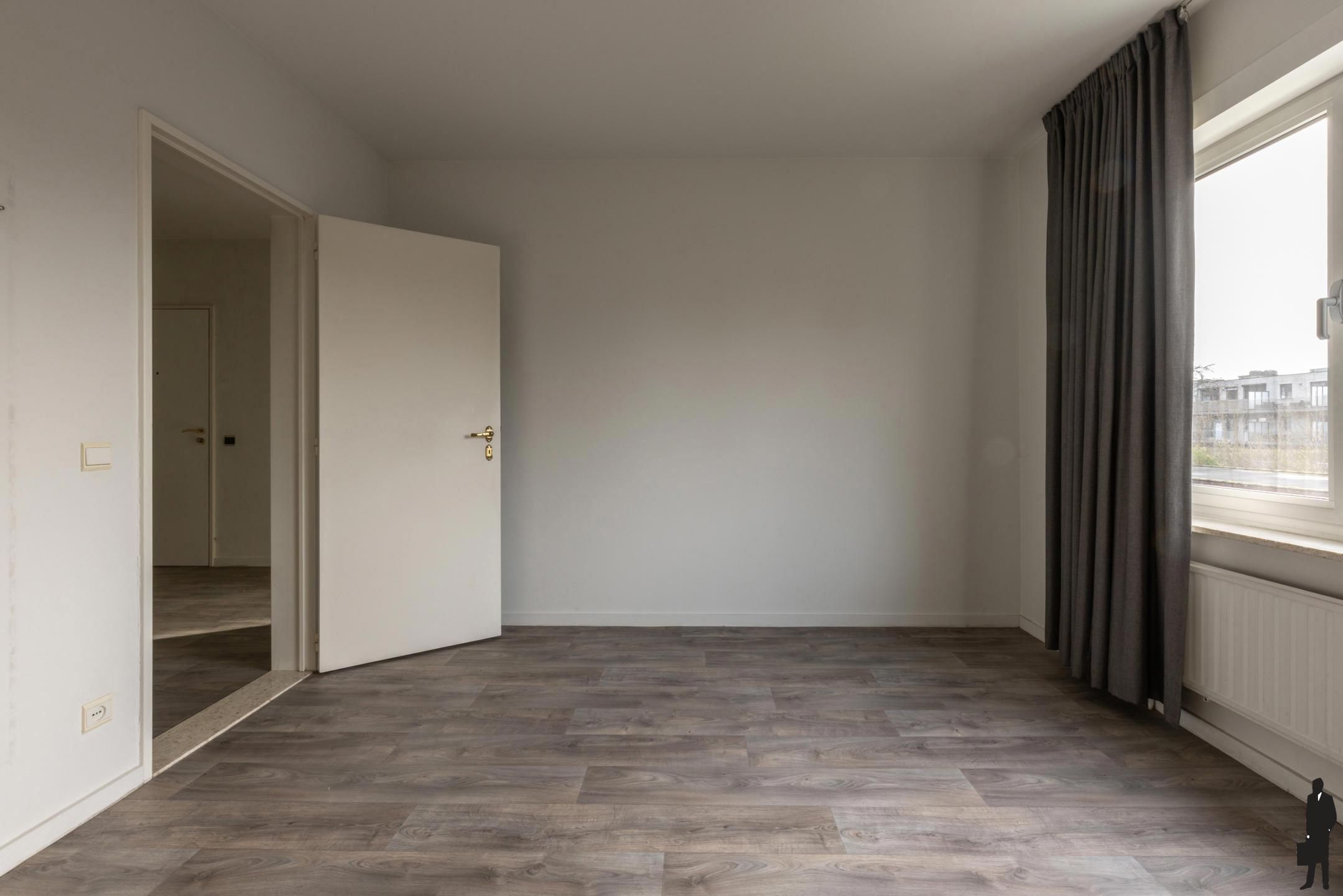 Zeer goed onderhouden appartement met 2 slaapkamers foto 11