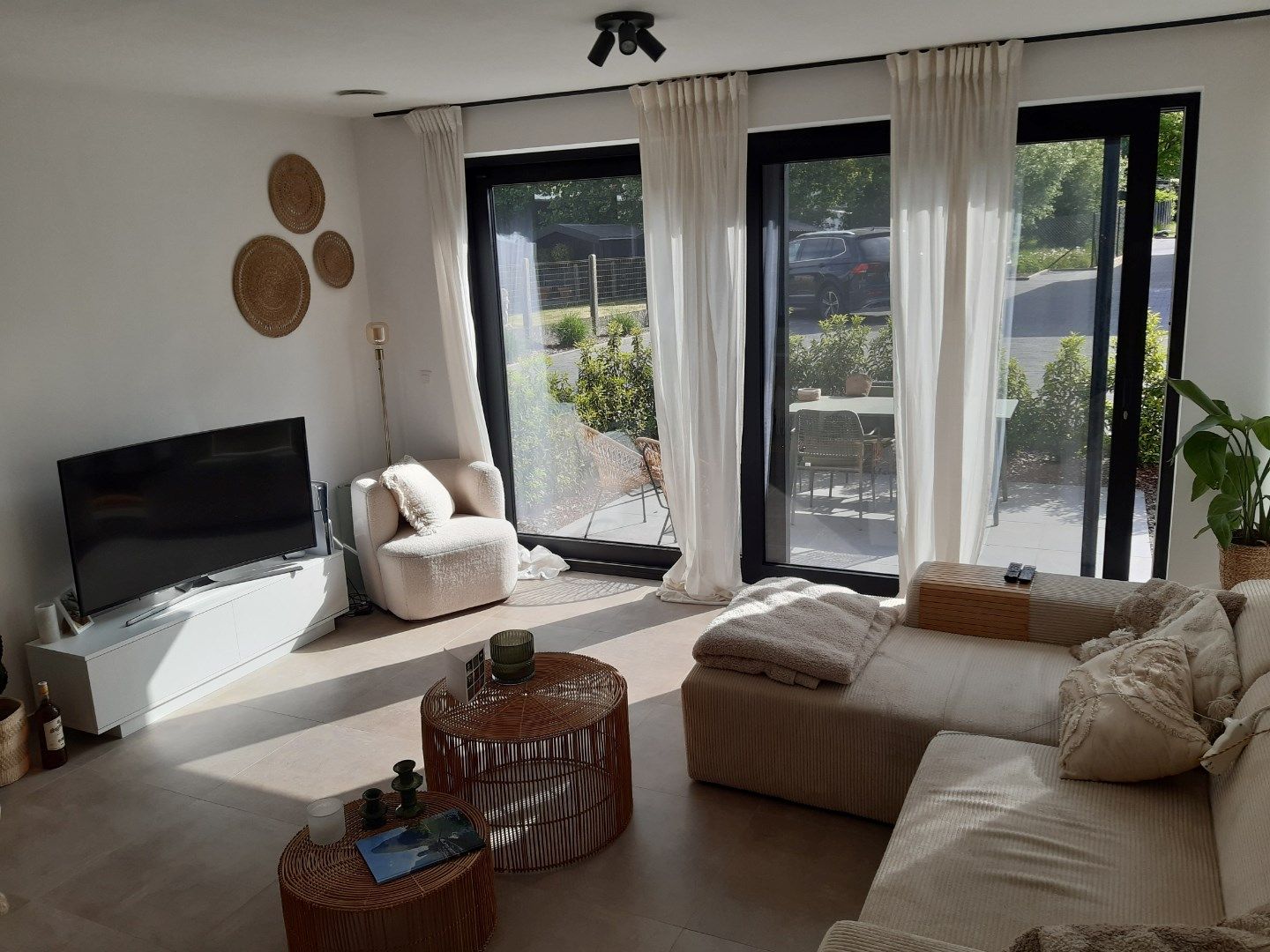 Gelijkvloers appartement met terras. foto 9