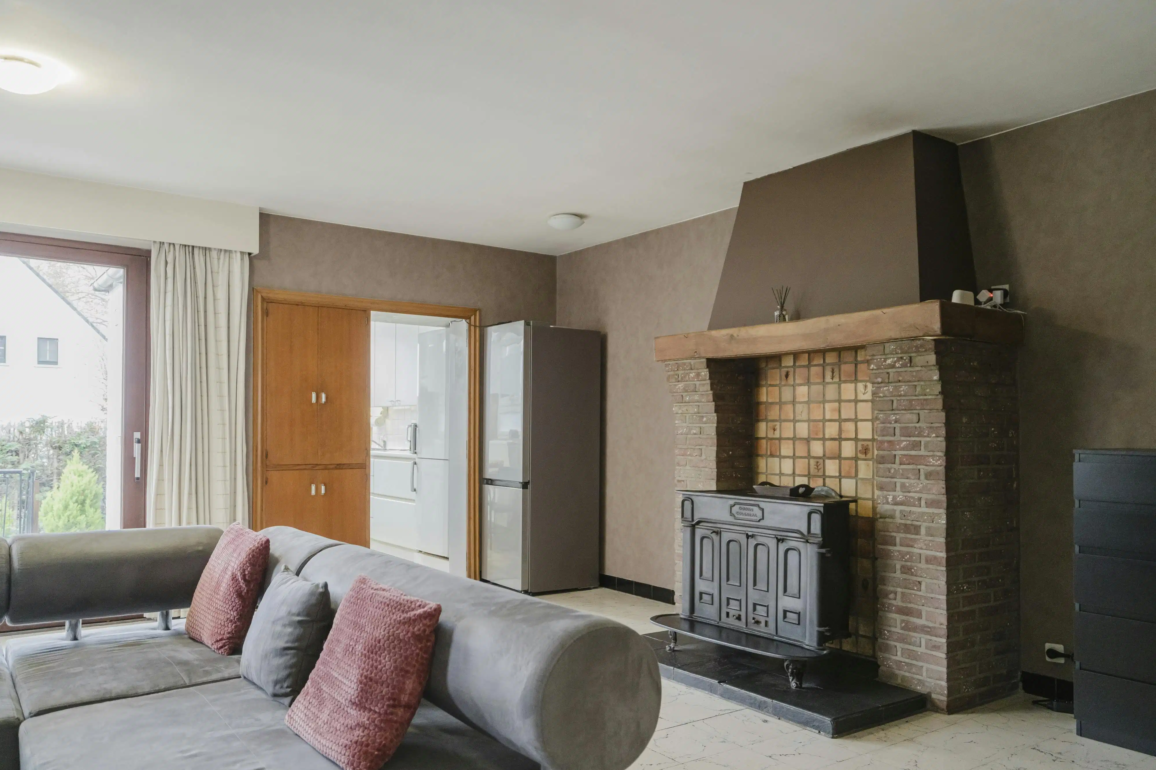 Halfopen bebouwing met 3 slaapkamers te koop in Kortrijk! foto 3