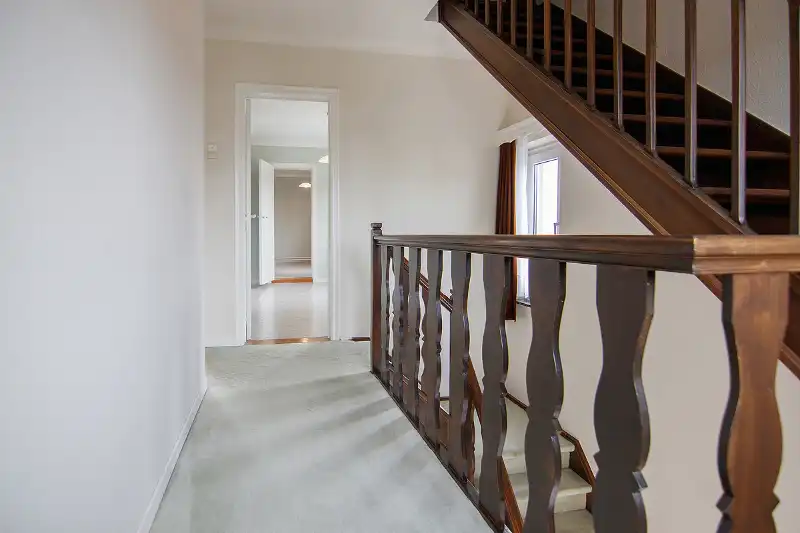 TRADITIONELE WONING VLAK BIJ DE STAD EN HET KANAAL foto 12