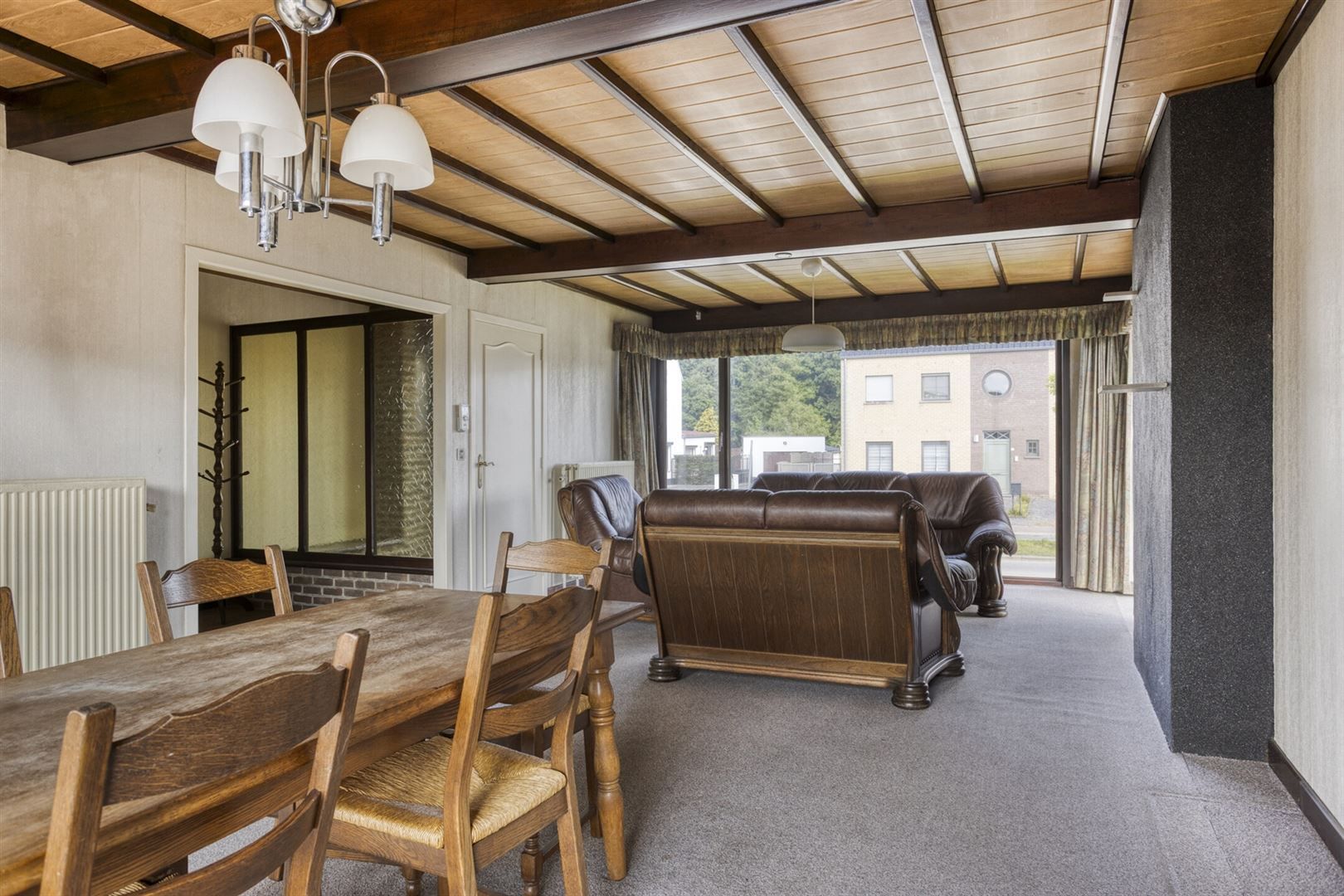 TE KOOP: Gelijkvloerse woning te Heusden-Zolder!  foto 2