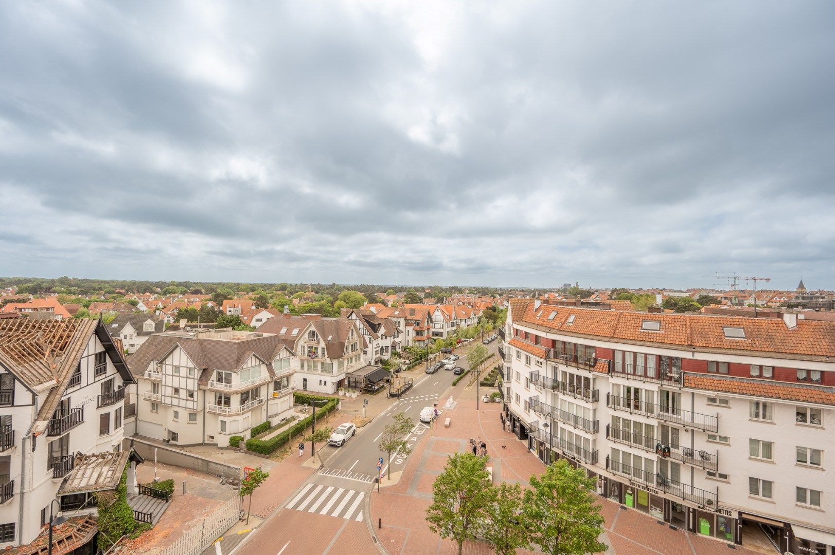 Mooi gemeubeld appartement op de Kustlaan met prachtig zicht foto 7