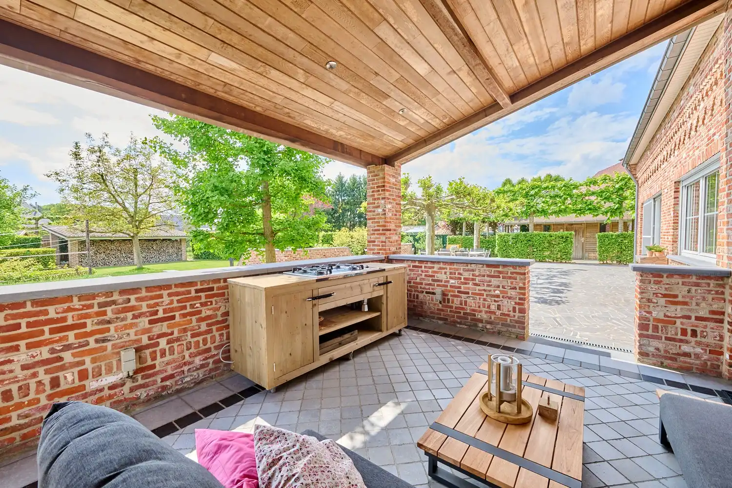 Kwaliteitsvolle woning met zuidgerichte tuin te Dilsen-Stokkem foto 25