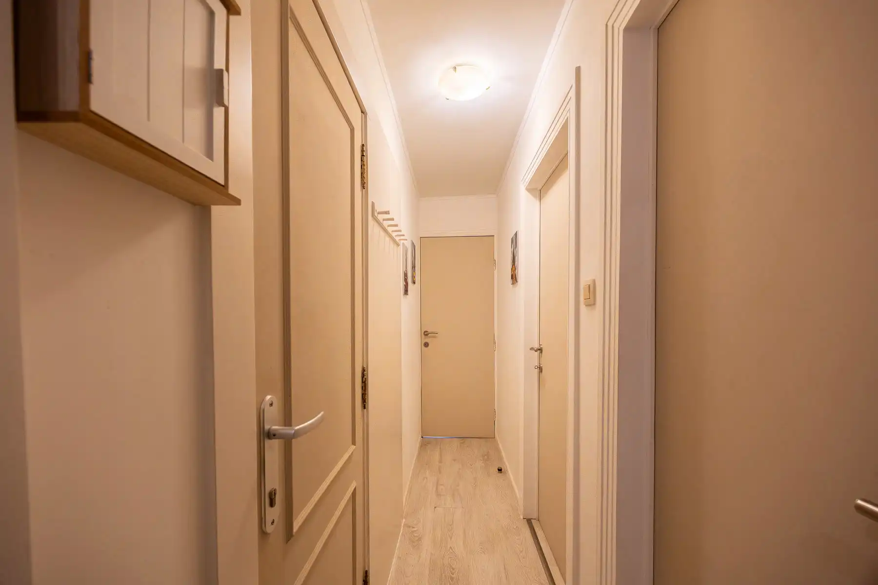 Gerenoveerd appartement met gezellig terras op toplocatie foto 21