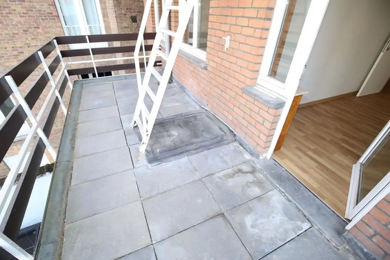 Appartement 2de verdiep foto 17