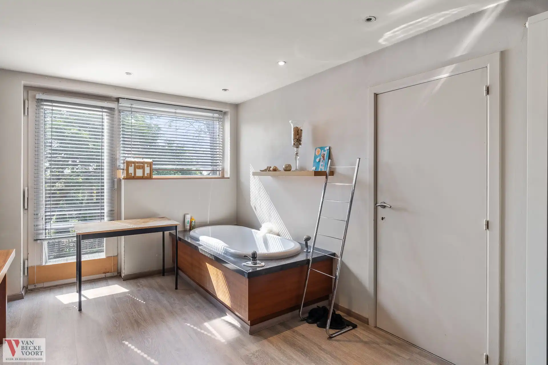 Imposant herenhuis met feestzaal foto 24