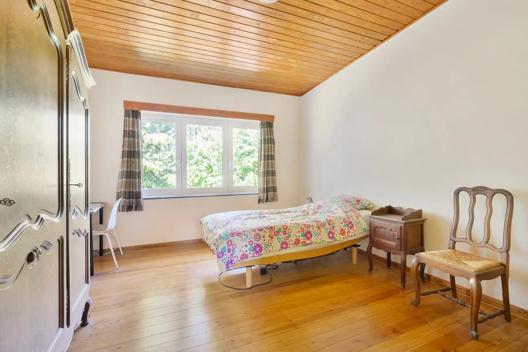 Rustig gelegen modernistische karaktervolle villa foto 15