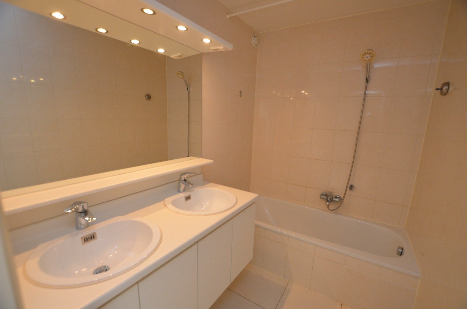 Instapklaar duplex appartement foto 11