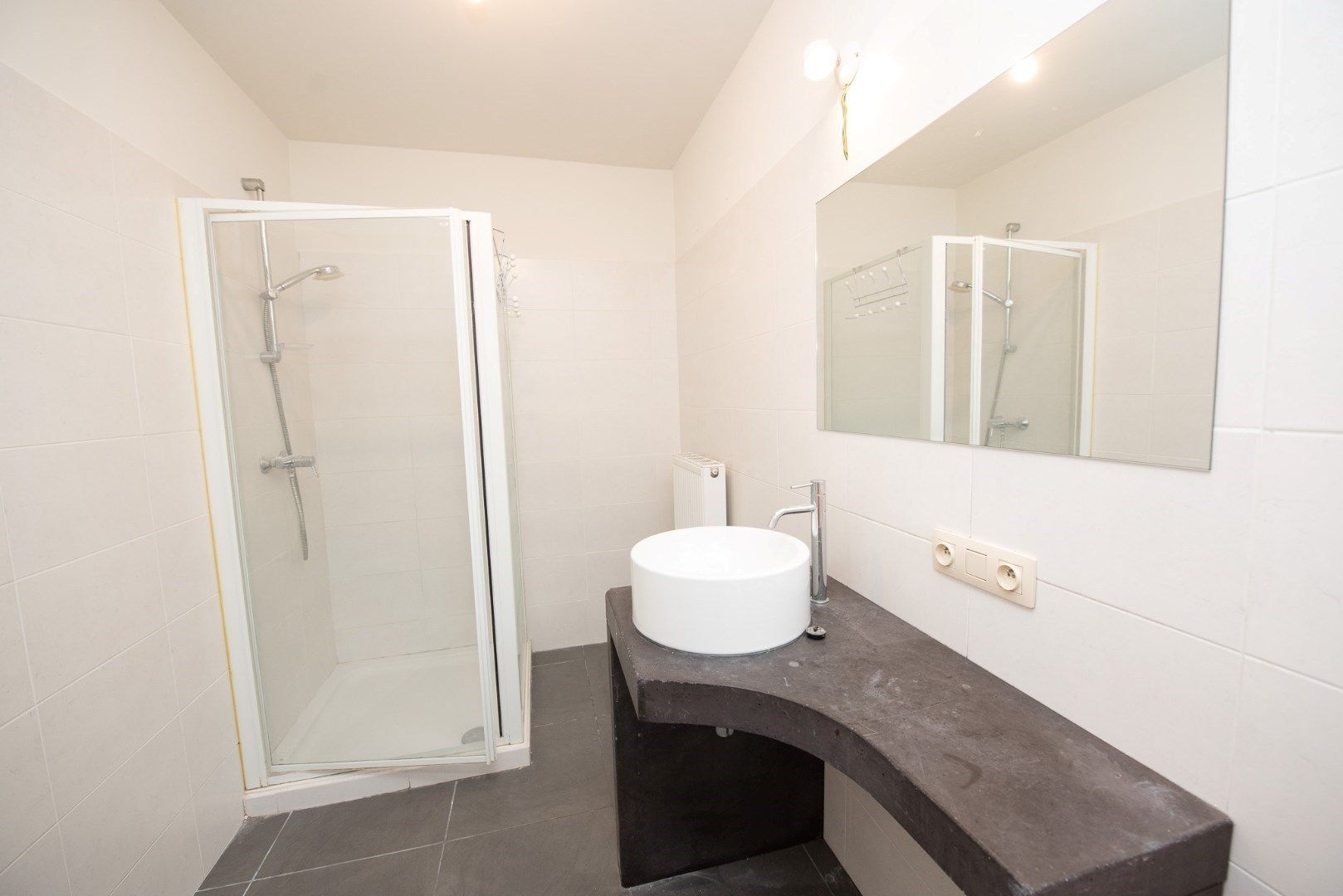 Modern appartement met garage te Waregem foto 7