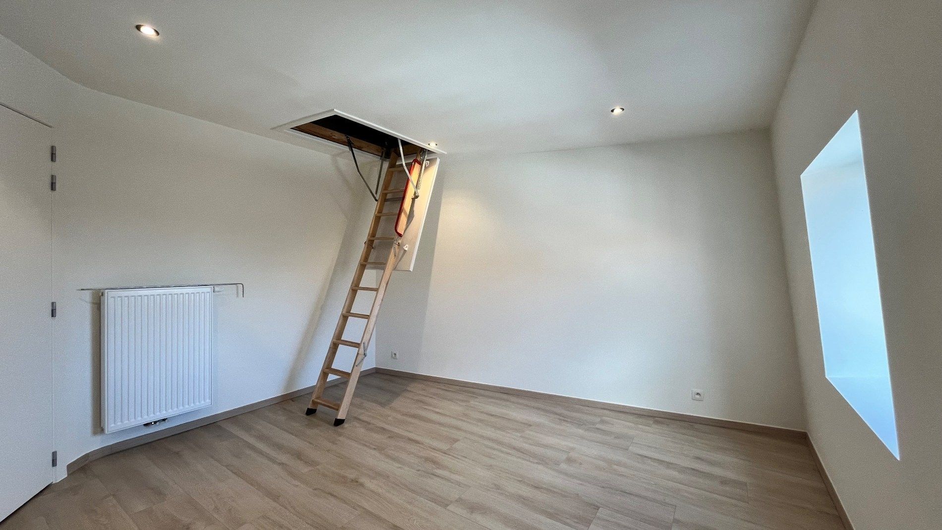 Grote woning met inpandig terras, 3 kamers, tuin,... foto 19