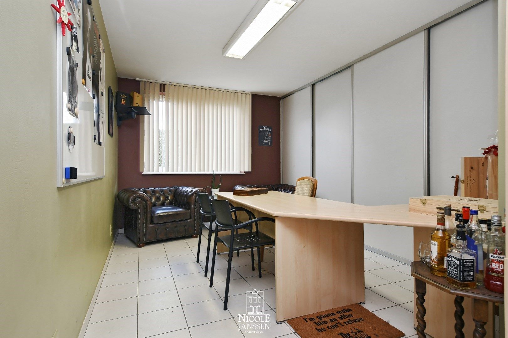 Woonst met studio en handelspand te koop foto 17