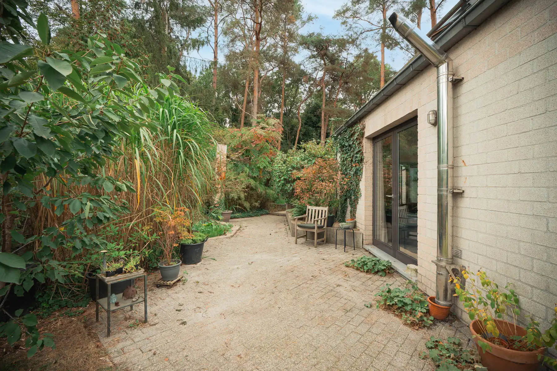 Woning op toplocatie middenin het groen foto 26