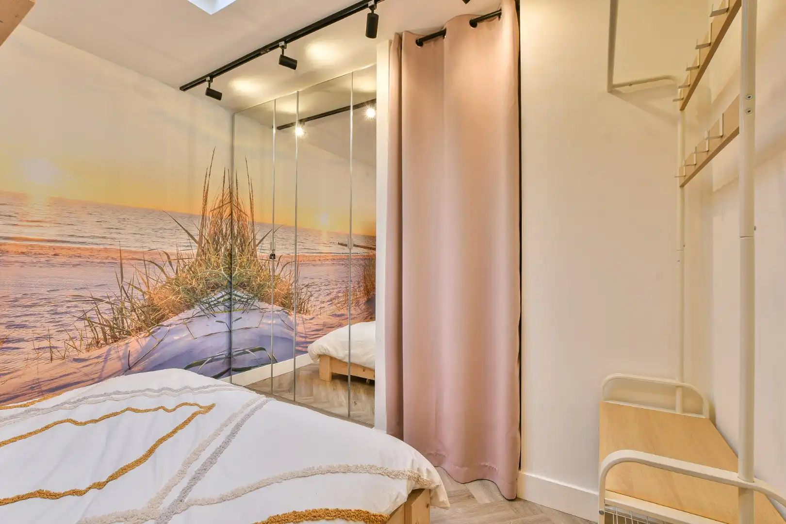 Volledig vernieuwd appartement te koop - achterkant zeedijk Wenduine! foto 11