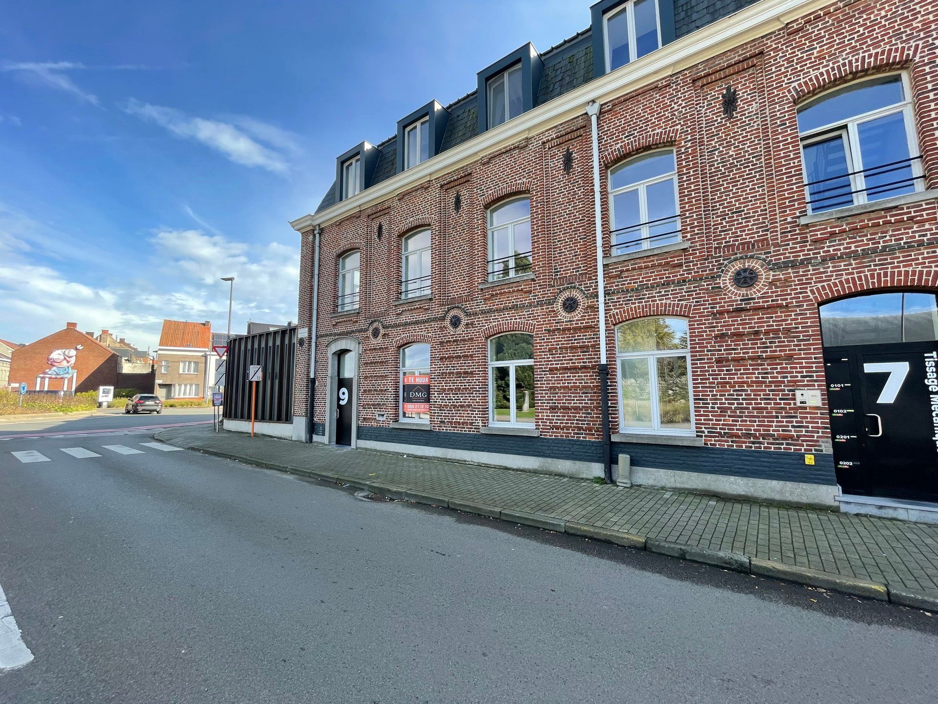 Ruim gelijkvloers appartement/benedenwoning met 3 slpks foto 1