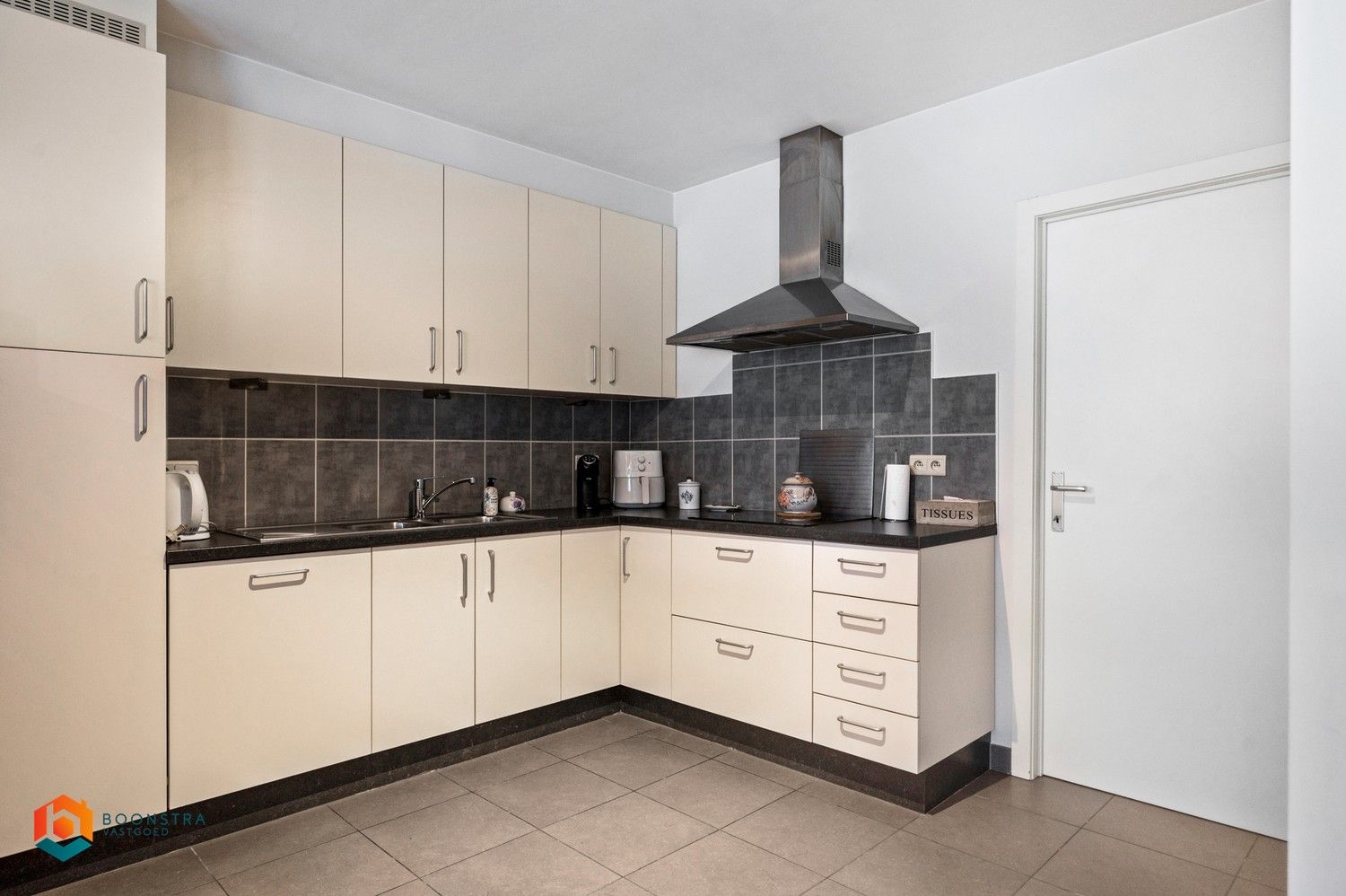 Appartement met 2 slpkrs foto 10