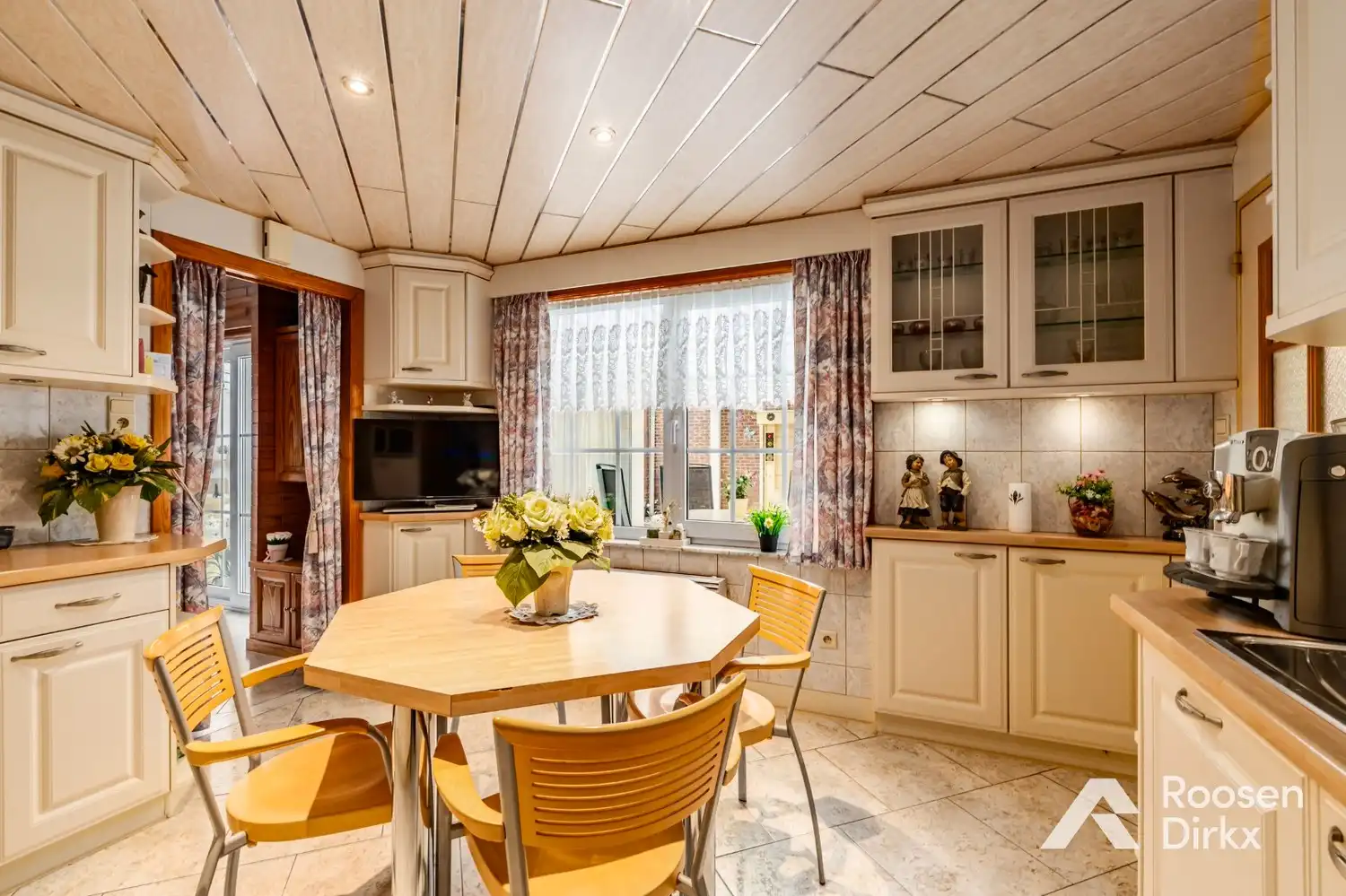 Knusse woning (OB) met 2 slaapkamers te Hamont. foto 3