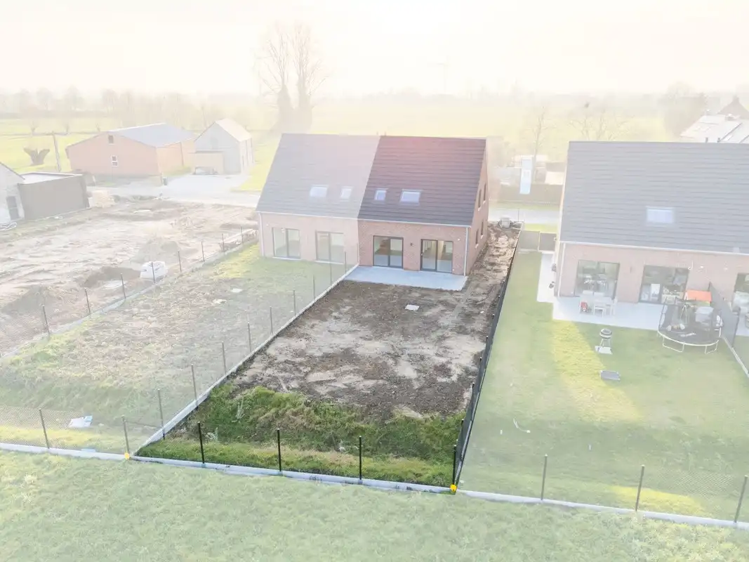 2 nouvelles maisons avec garage à Saint-Léger foto 18