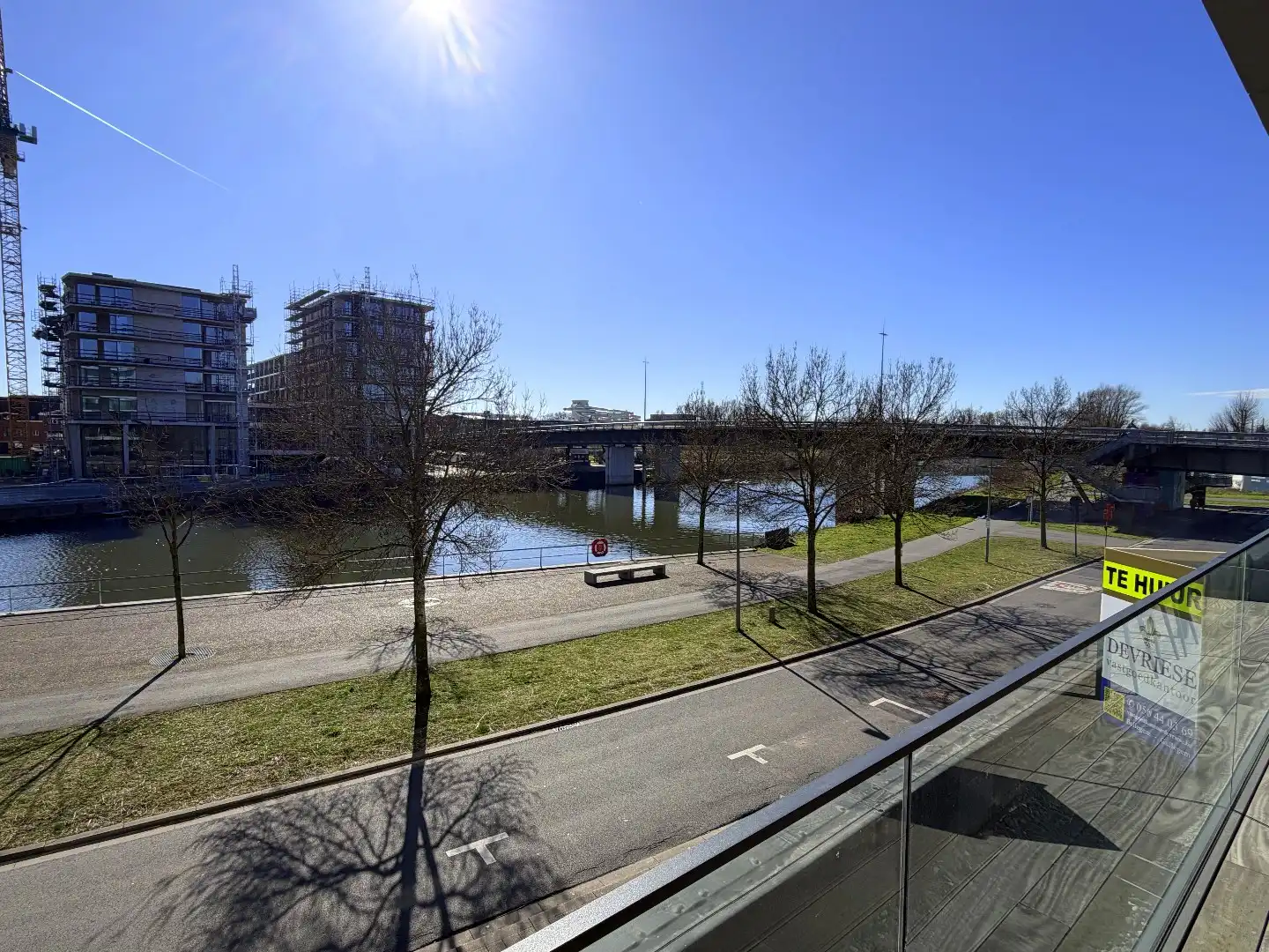 Uniek luxueus appartement met 2 slaapkamers en schitterend Leiezicht foto 18