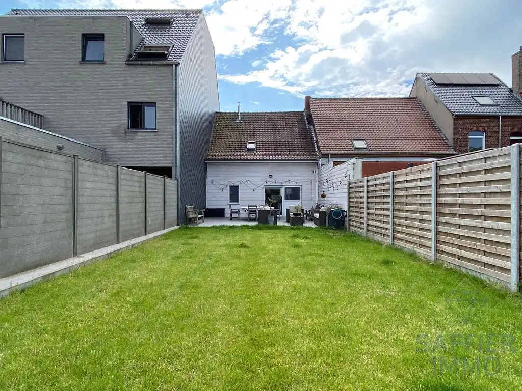 Huis met twee slaapkamers, verschillende staanplaatsen en tuin te huur in Ingelmunster foto 19