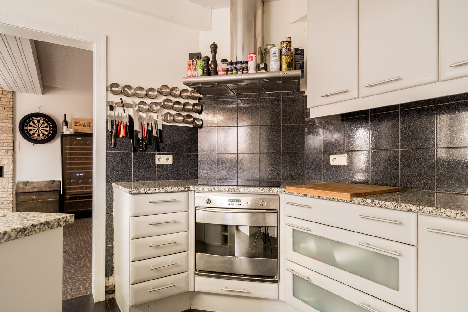 Halfopen bebouwing met ruime garage en prachtig uitzicht op de velden foto 11