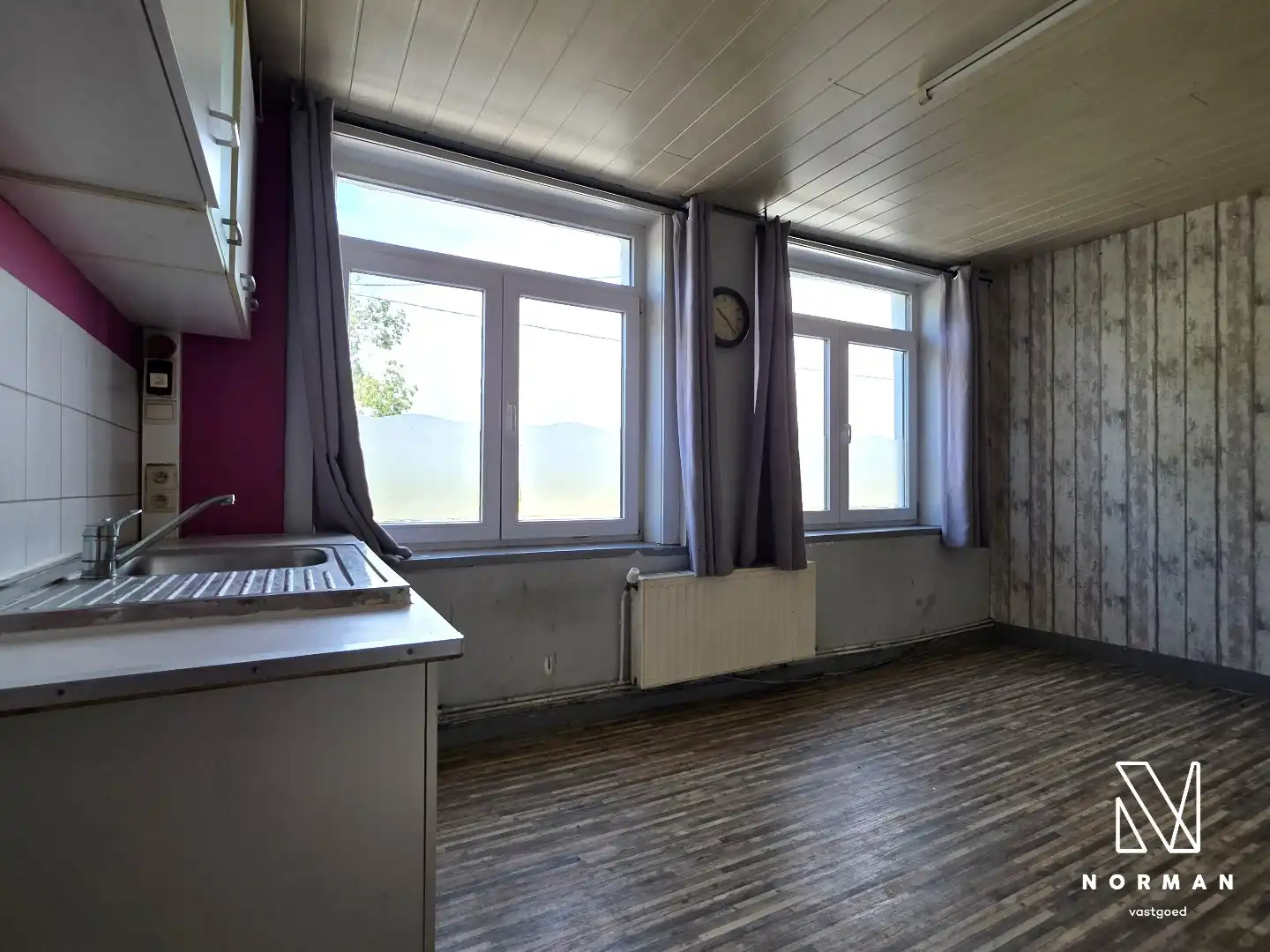 Woning met 4 slaapkamers aan de rand van Kortrijk foto 12