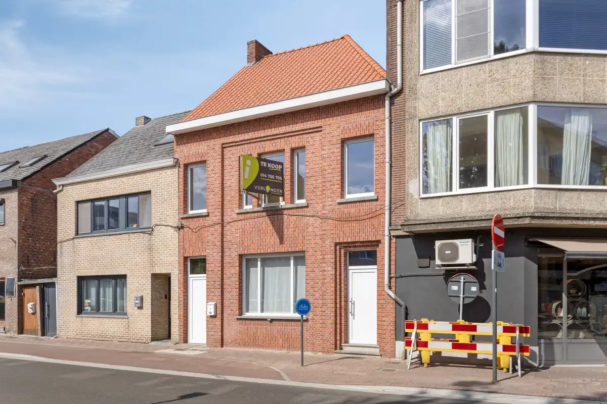 Gezellige rijwoning op een toplocatie in het centrum van Mol. foto 27