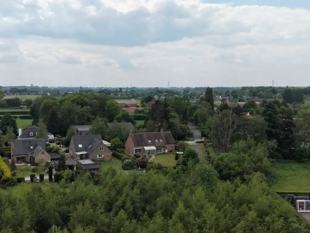 Perfect onderhouden vrijstaande villa in het gegeerde Drongen foto 18