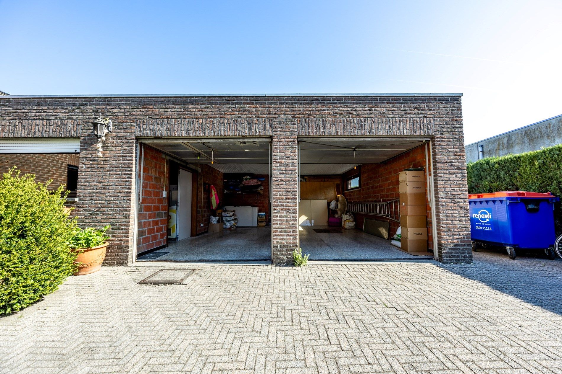 POLYVALENTE EIGENDOM OP 978 M² foto 27