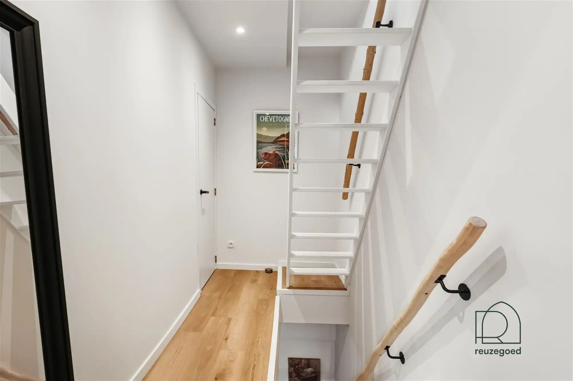 Charmant en gerenoveerd instapklaar huis met 2 slaapkamers  foto 12