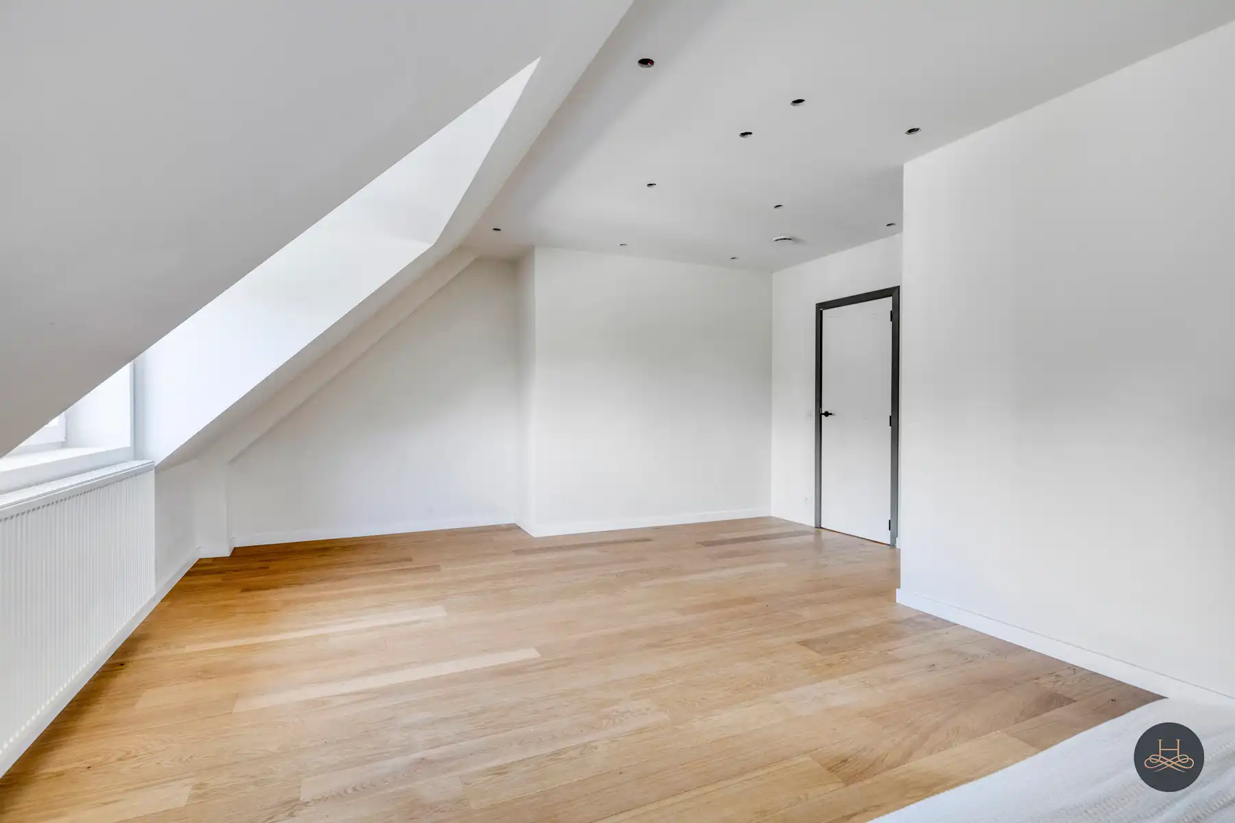 Kwalitatief afgewerkte penthouse tegenover Bloso-domein foto 14