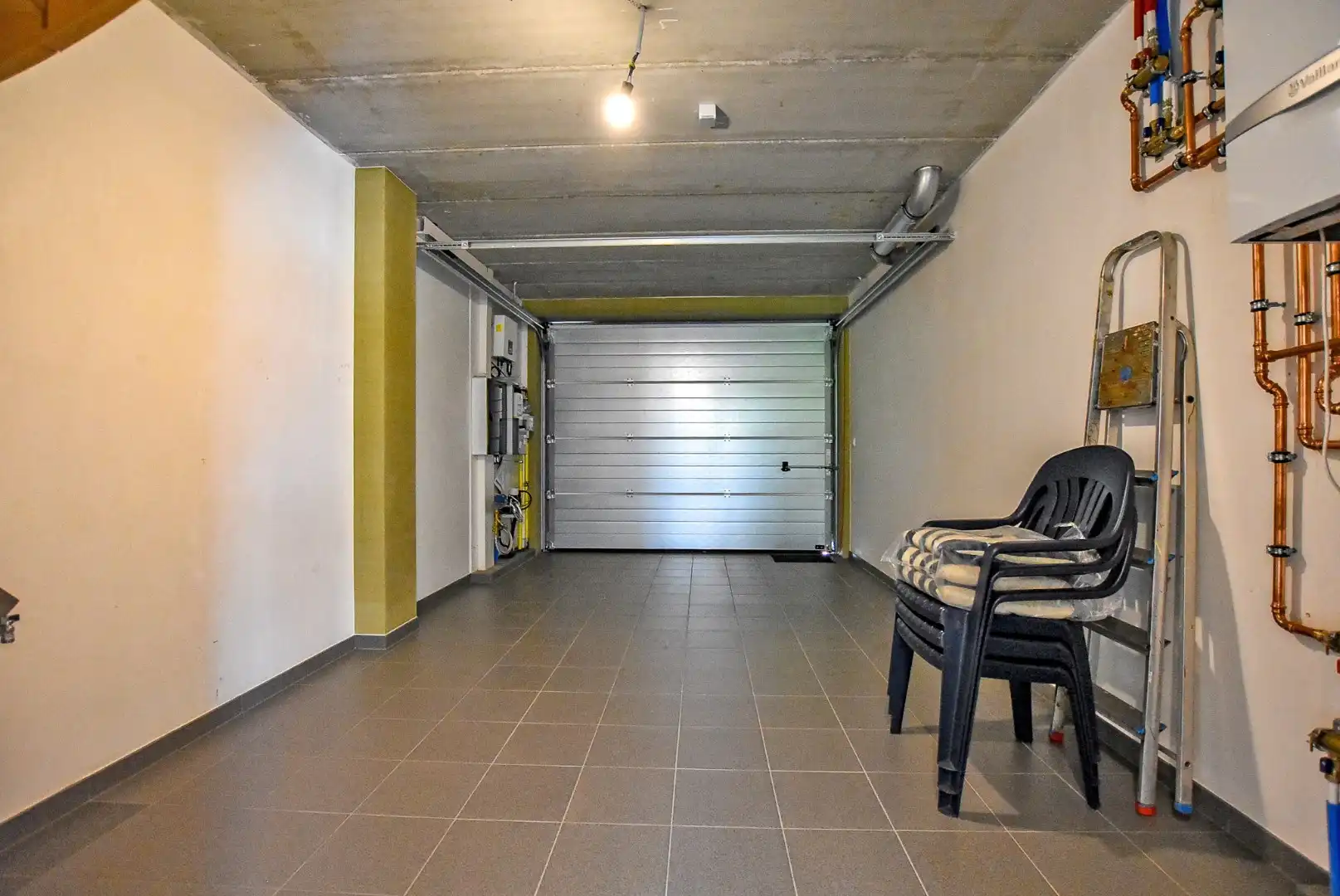 Ruime energiezuinige recente halfopen bebouwing  (2024) met inpandige garage op 258m² gelegen te Houthulst. foto 22