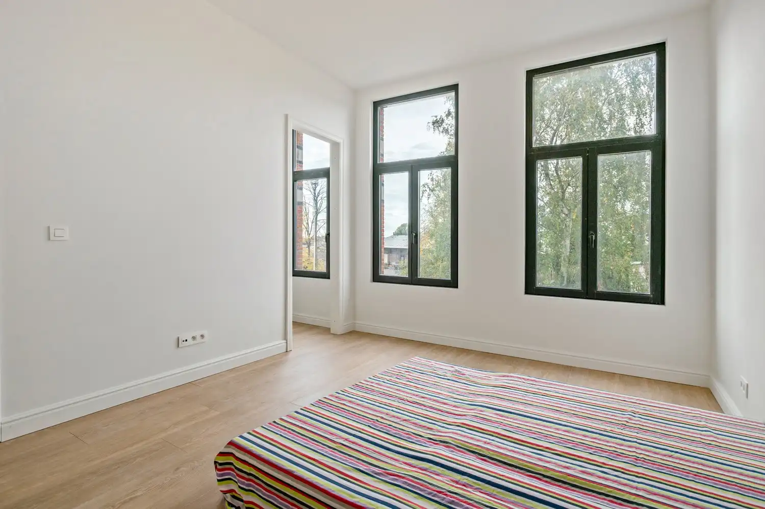 Volledig gerenoveerde woning met 3 slaapkamers op centrale ligging te Lier foto 11